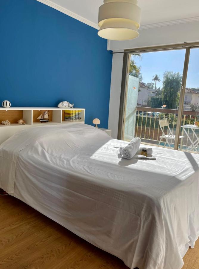 אנטיב Seafront One Bedroom Apartment With A Terrasse Swimming Pool And A Parking מראה חיצוני תמונה