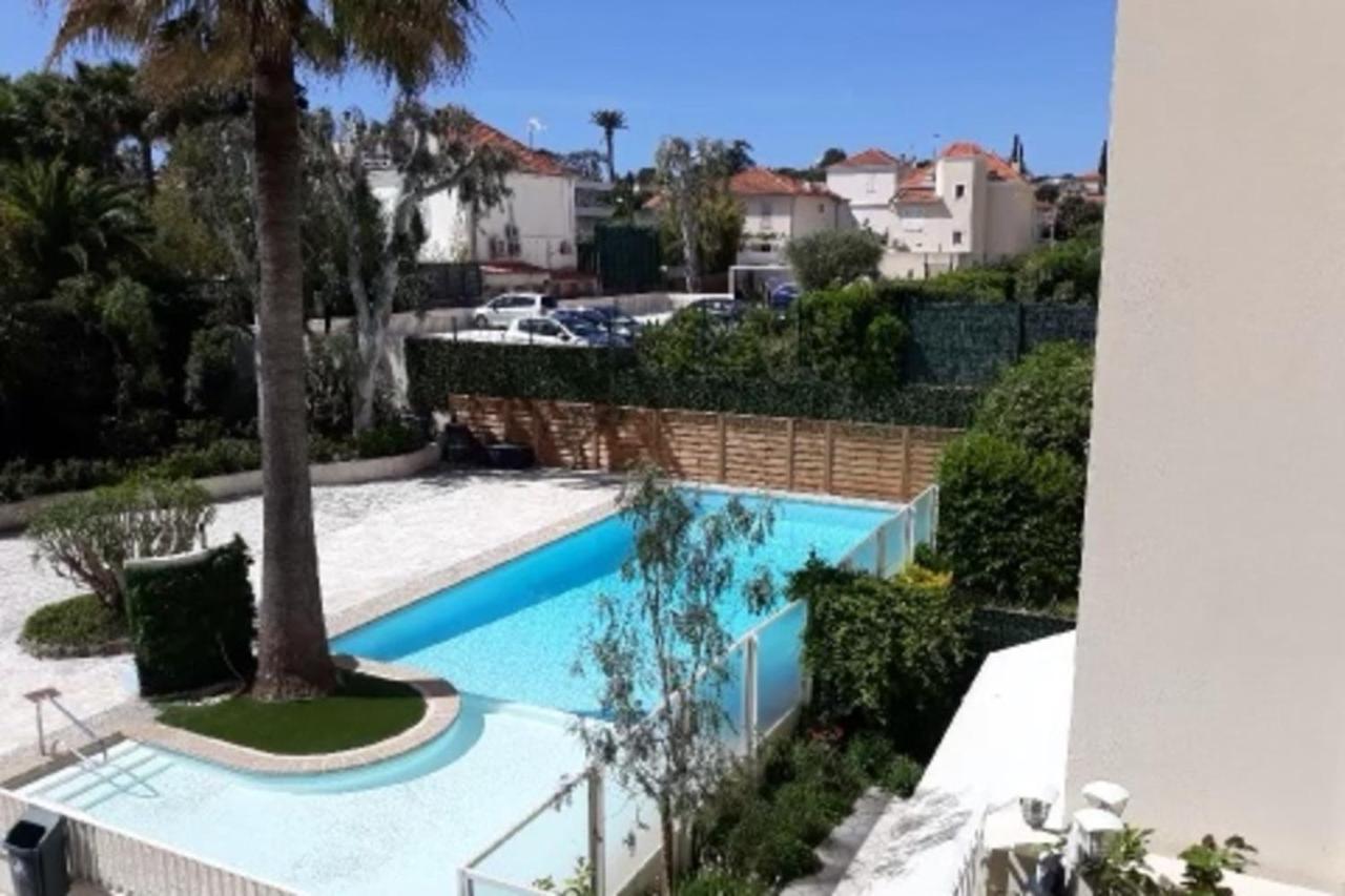 אנטיב Seafront One Bedroom Apartment With A Terrasse Swimming Pool And A Parking מראה חיצוני תמונה
