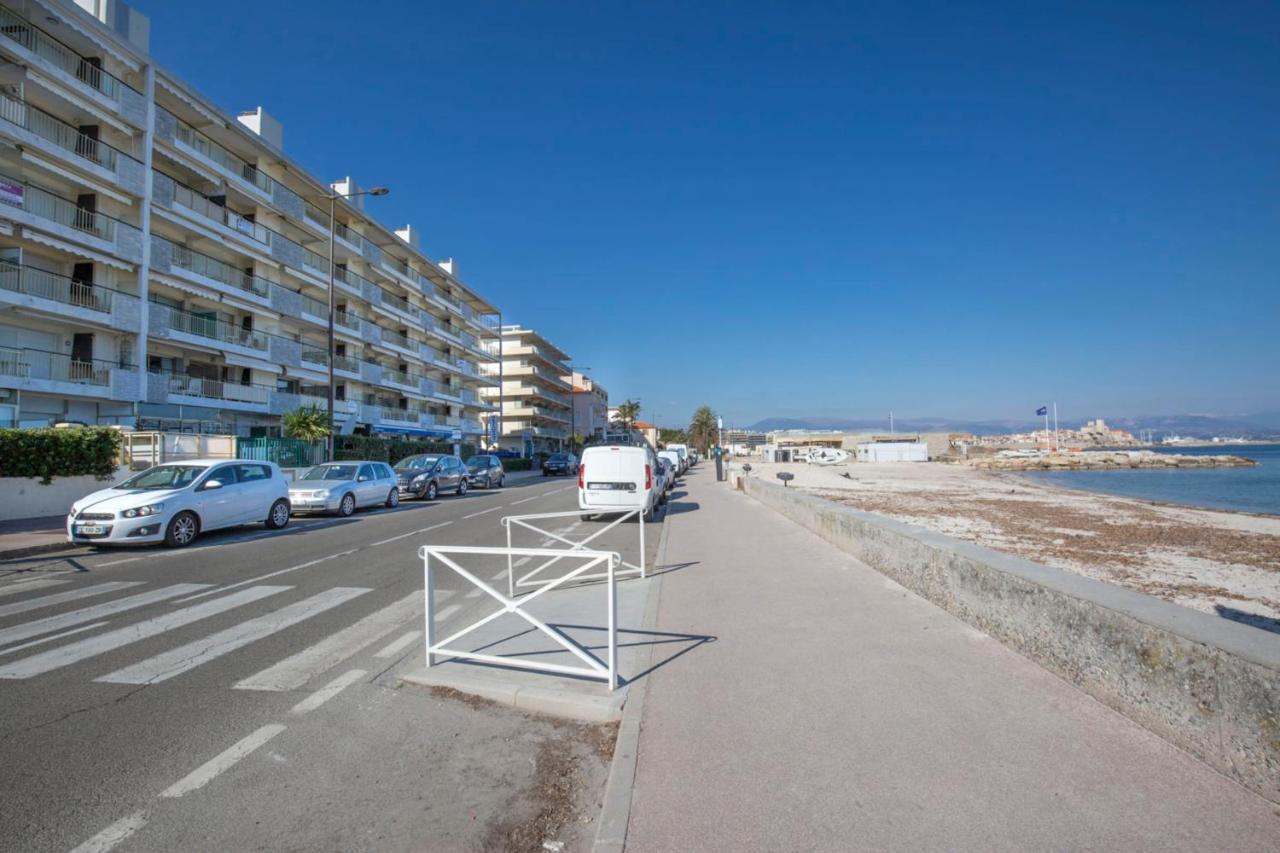 אנטיב Seafront One Bedroom Apartment With A Terrasse Swimming Pool And A Parking מראה חיצוני תמונה